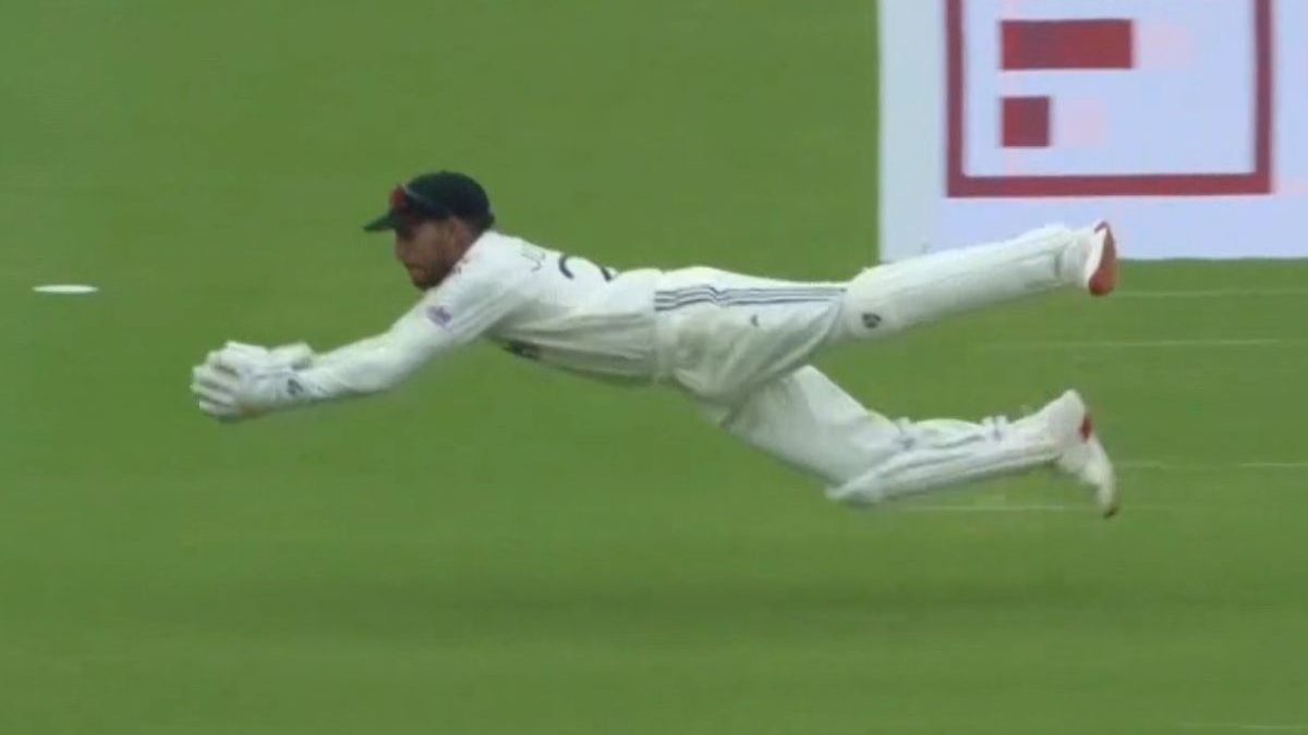 Dhruv Jurel took two brilliant catches to help India take early wickets. Image: Hotstar Dhruv Jurel took two brilliant catches to help India take early wickets. Image: Hotstar