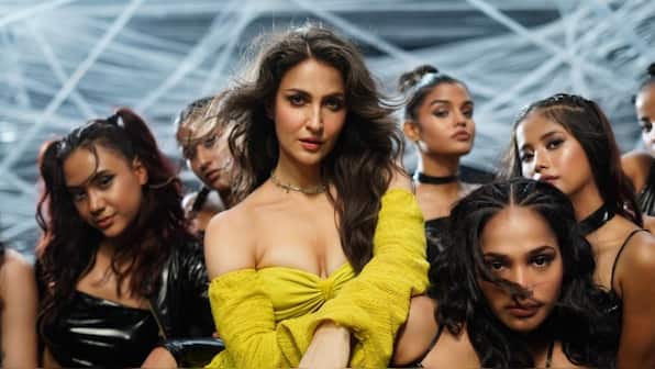 “It was fun to push myself and try something new!” — Elli AvrRam on her latest dance number Zaar Zaar