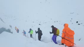 Inside the daunting op to rescue more than 200 trekkers trapped on Mount Everest slopes