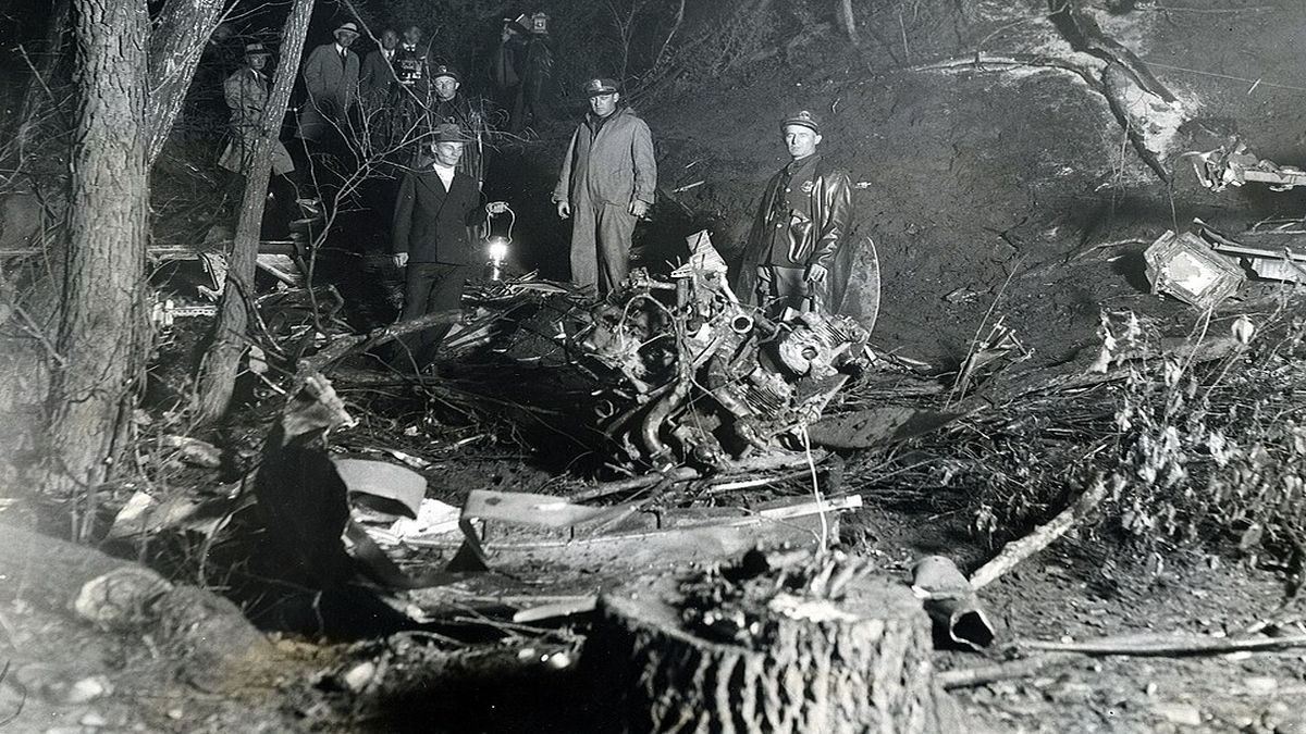 History Today: How 1933 United Airlines crash remains a mystery to be solved History Today: How 1933 United Airlines crash remains a mystery to be solved