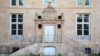 Just hours after Louvre heist, another French museum, Maison des Lumières – Denis Diderot Museum in Langres, northeastern France, dedicated to the famed 18th-century philosopher was robbed. Image courtesy: Wikimedia Commons