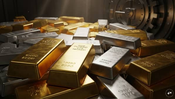 After a long rally, gold and silver prices see sharpest decline in years