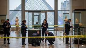 France: Paris's Louvre museum closed after robbery attempt; investigation underway