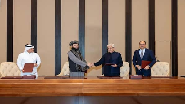 Pakistan and Afghanistan agree to 'immediate' ceasefire' at Qatar truce talks