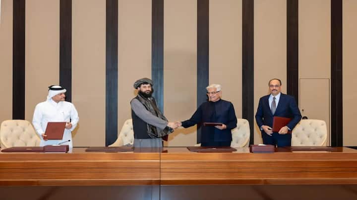 Pakistan and Afghanistan agree to 'immediate' ceasefire' at Qatar truce talks