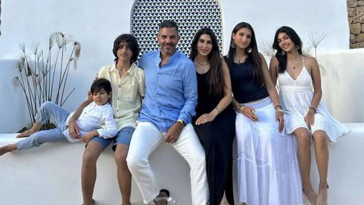 Karisma Kapoor and Sunjay Kapur’s children allege forged digital trail and manufactured documents amid Rs 30,000 crore inheritance battle Karisma Kapoor and Sunjay Kapur’s children allege forged digital trail and manufactured documents amid Rs 30,000 crore inheritance battle