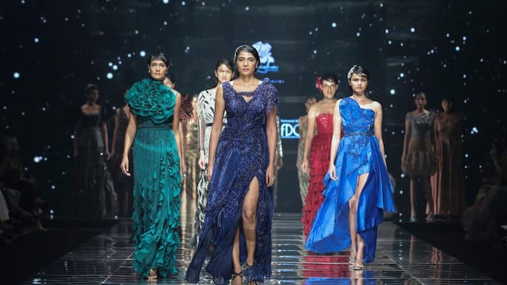 Lakme Fashion Week in partnership X FDCI announces its 2025 schedule; here is what we know Lakme Fashion Week in partnership X FDCI announces its 2025 schedule; here is what we know