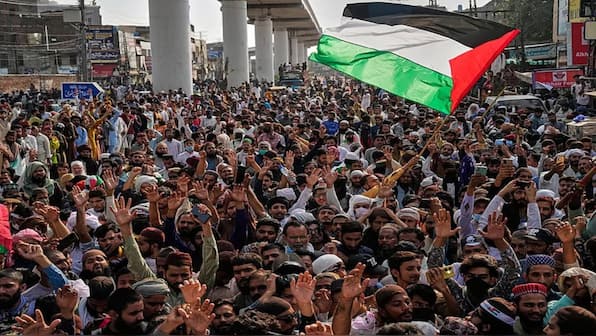 Lahore protests, rise of Tehreek-e-Labbaik reveal Pakistan’s deeper malaise