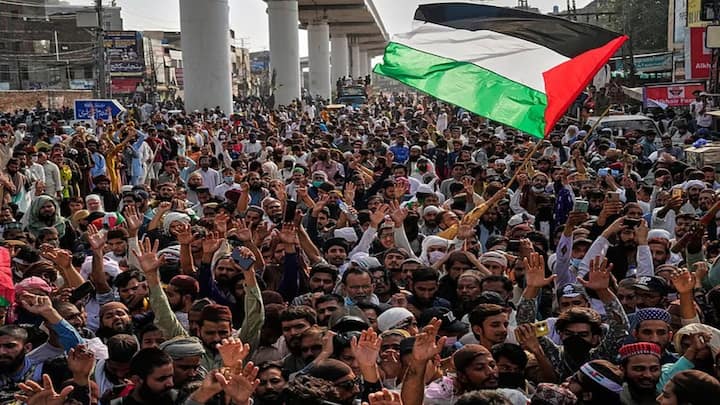 Lahore protests, rise of Tehreek-e-Labbaik reveal Pakistan’s deeper malaise