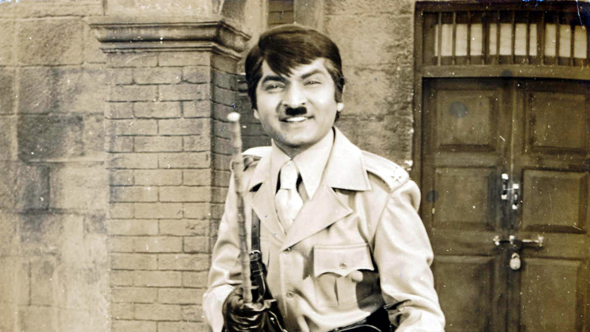 Veteran actor Asrani known for 'Sholay' passes away at 84 Veteran actor Asrani known for 'Sholay' passes away at 84