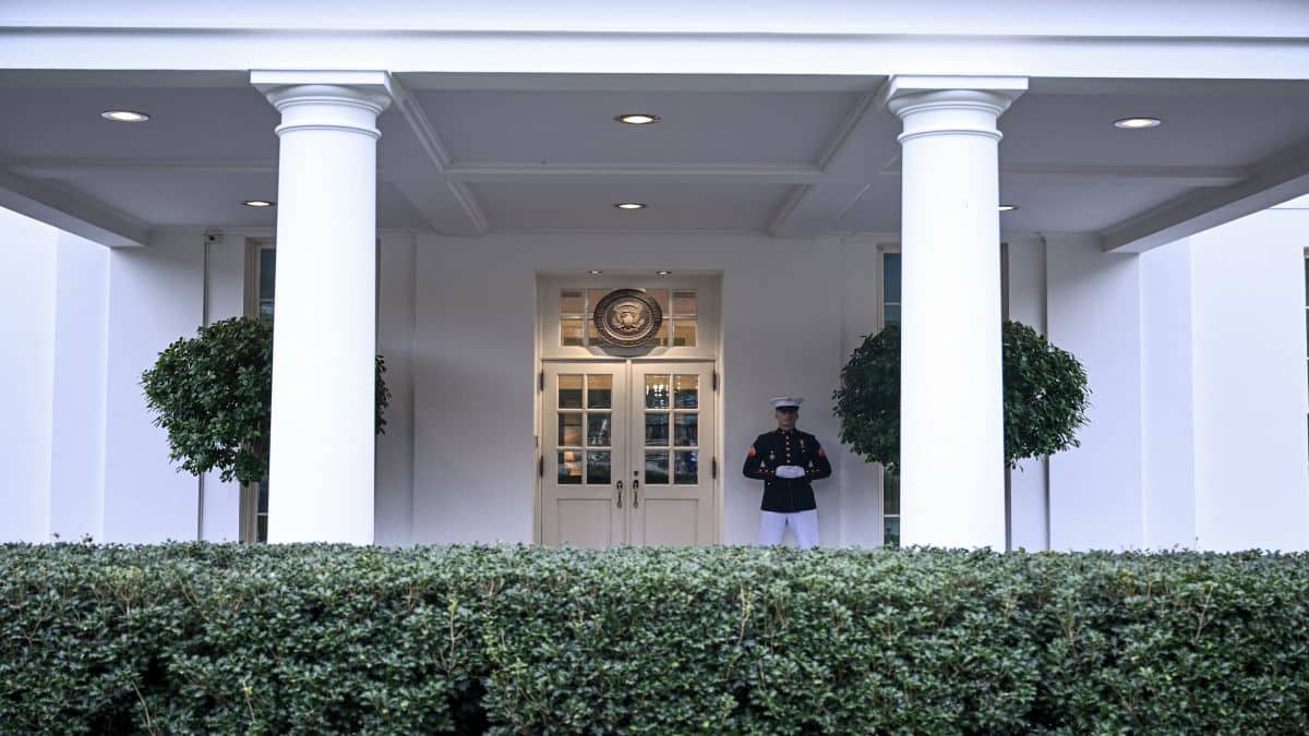 Trump says furloughed federal employees may not receive back pay after shutdown lifts