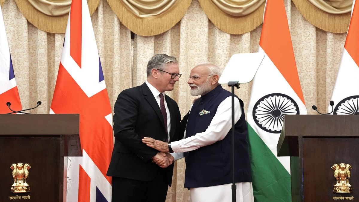 Britain's Prime Minister Keir Starmer shakes hands with his Indian counterpart Narendra Modi during a joint press conference after their bilateral meeting in Mumbai. AFP Britain's Prime Minister Keir Starmer shakes hands with his Indian counterpart Narendra Modi during a joint press conference after their bilateral meeting in Mumbai. AFP