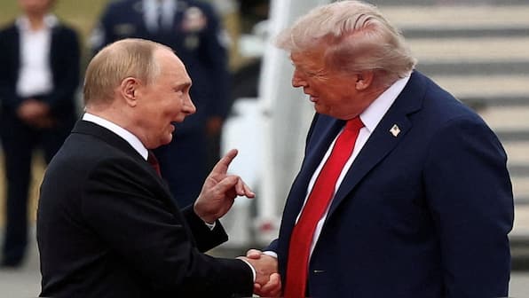 Russia, US in active talks on Ukraine settlement, Alaska summit outcomes shared with Kiev, says Kremlin aide