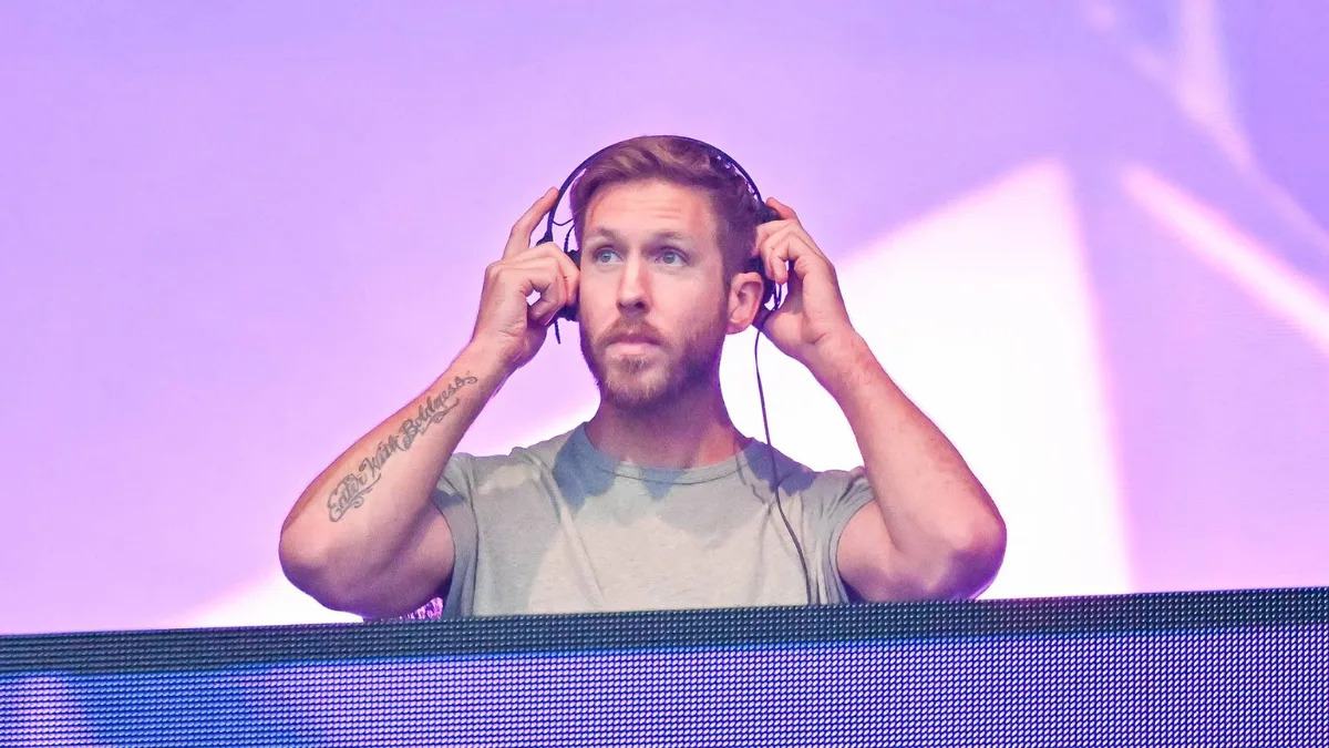 Sunburn and BookMyShow Live bring Calvin Harris to India for his smashing debut two-city tour this November Sunburn and BookMyShow Live bring Calvin Harris to India for his smashing debut two-city tour this November