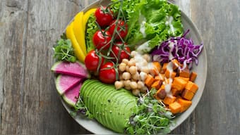 The EAT-Lancet Commission first proposed the “planetary health diet” in 2019, centred on grains, fruits, vegetables, nuts, and legumes. It could could prevent millions of deaths every year and significantly reduce greenhouse gas emissions from farming. Image for representation