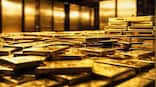 Gold hits fresh record above $5,200 as dollar weakens; Deutsche Bank eyes $6,000
