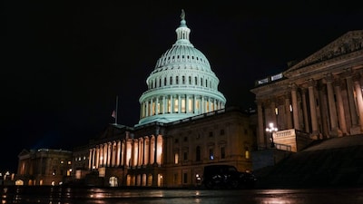 US senators on January 30 approved a last-minute deal backed by President Donald Trump to avert the worst impacts of an imminent government shutdown,.