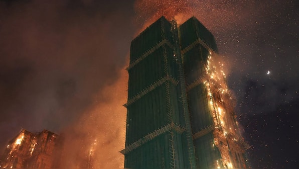 Hong Kong fire: Why bamboo scaffolding, now under scrutiny, was used during renovation