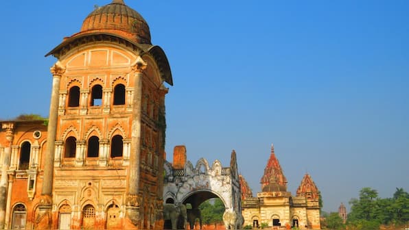 Beyond clamour of polls and silence of migration seeps the forgotten glory of Darbhanga Raj