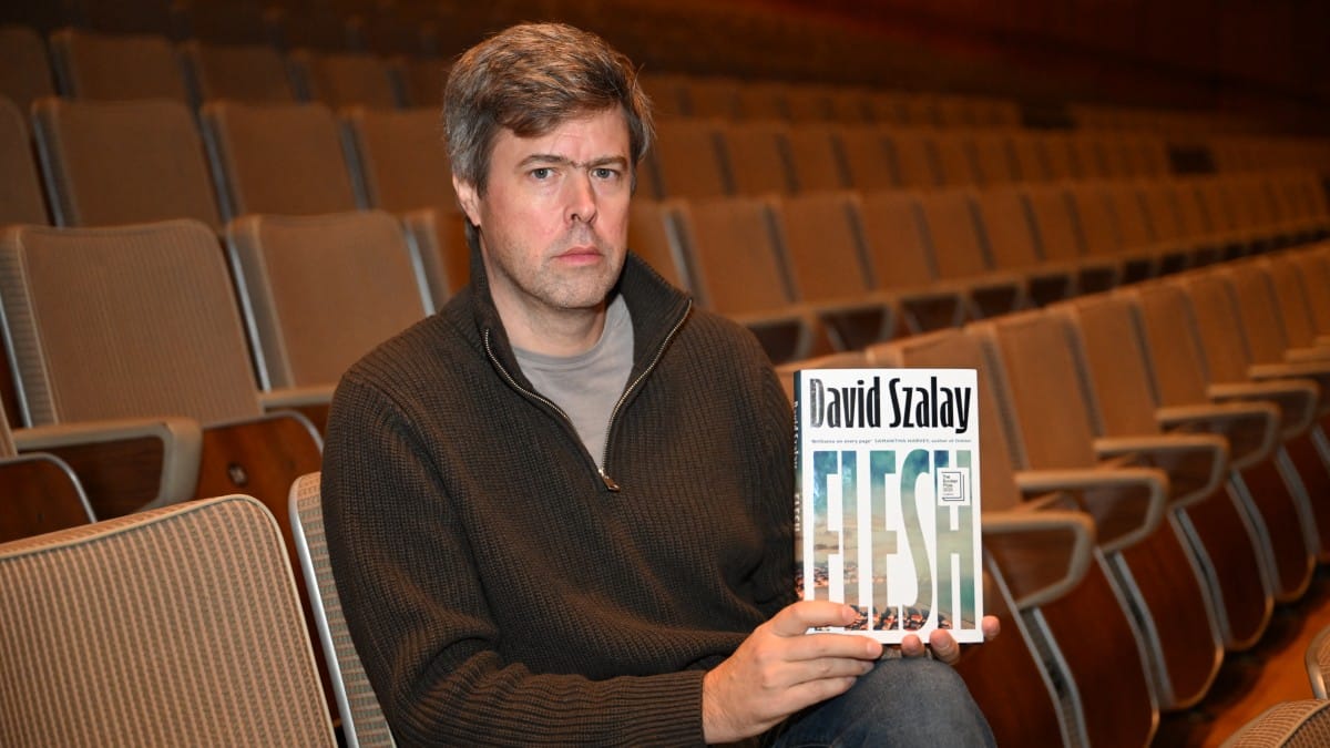 British-Hungarian author David Szalay wins 2025 Booker Prize for novel 'Flesh'