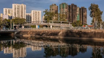  A general view shows the aftermath of a major fire that swept through several apartment blocks at the Wang Fuk Court residential estate in Hong Kong's Tai Po district on November 28, 2025.  (AFP)