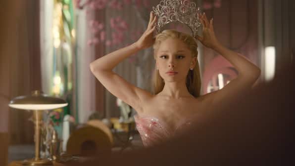 Ariana Grande on what draws her to Glinda from 'Wicked: For Good' : 'Her emotional arc is my favorite thing about her'
