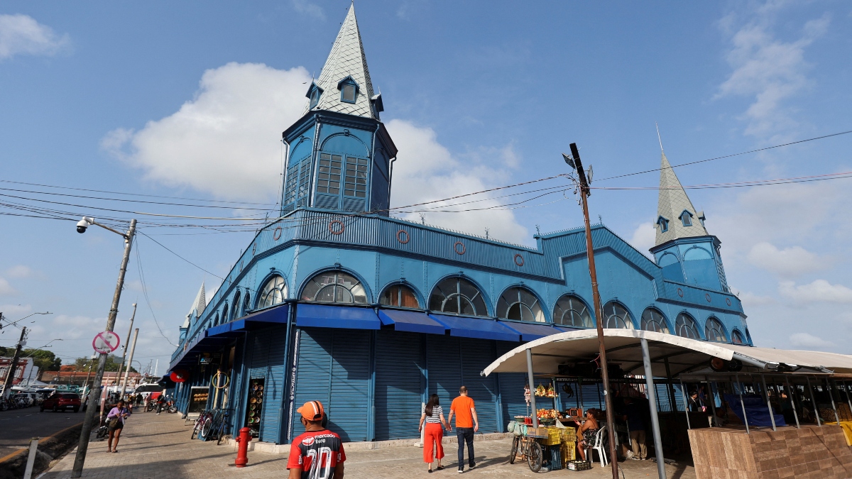 COP30 talks in crisis as oil-producing nations block reference to fossil fuel phaseout in final deal COP30 talks in crisis as oil-producing nations block reference to fossil fuel phaseout in final deal