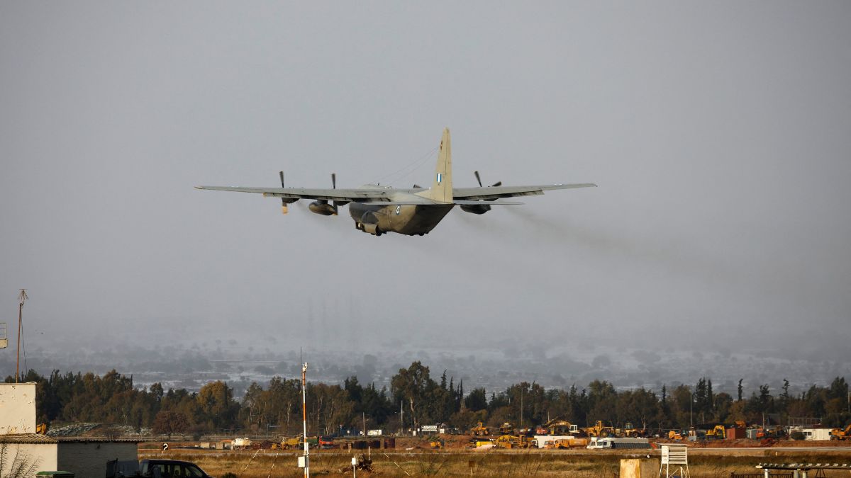 A Hellenic Air Force C-130, carrying members of a Disaster Response Special Unit who will fly to Turkey to help in the aftermath of an earthquake, departs from the military airport of Elefsina, Greece, February 6, 2023. (Representational Photo, Credit: Louiza Vradi/Reuters) A Hellenic Air Force C-130, carrying members of a Disaster Response Special Unit who will fly to Turkey to help in the aftermath of an earthquake, departs from the military airport of Elefsina, Greece, February 6, 2023. (Representational Photo, Credit: Louiza Vradi/Reuters)