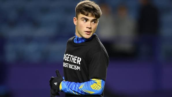 Manchester United set to extend Harry Amass' loan stay at Sheffield Wednesday: Report