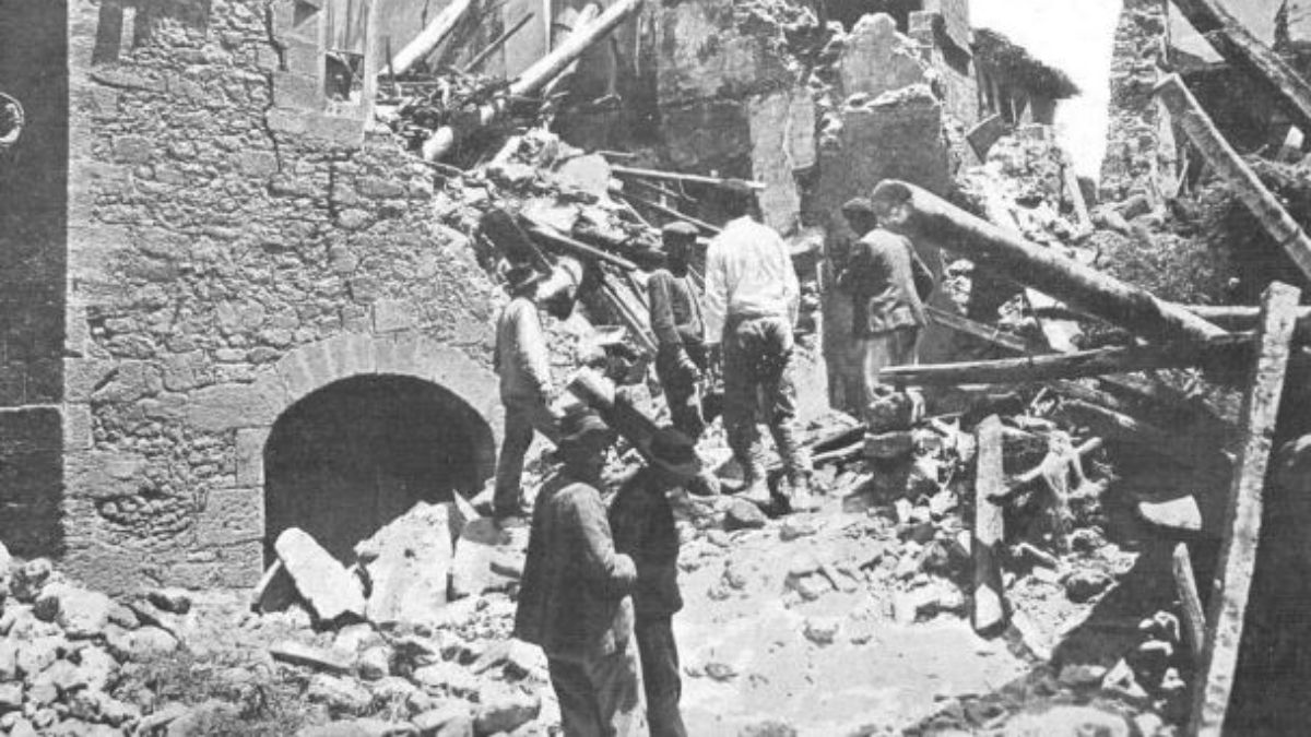 A 6.9 magnitude earthquake hit Italy's Campania and Basilicata regions. Wikimedia Commons A 6.9 magnitude earthquake hit Italy's Campania and Basilicata regions. Wikimedia Commons