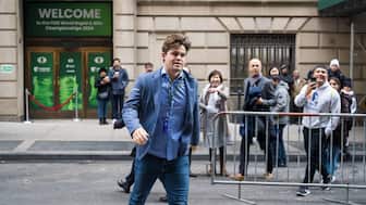 Magnus Carlsen has promised wearing ‘tighter’ jeans at the World Rapid & Blitz Championship 2025 after last year controversy. Image: FIDE

