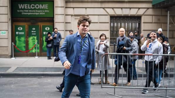 Magnus Carlsen brings back jeansgate with savage dig at FIDE ahead of World Rapid & Blitz Championship: ‘I’ll be grinding…’
