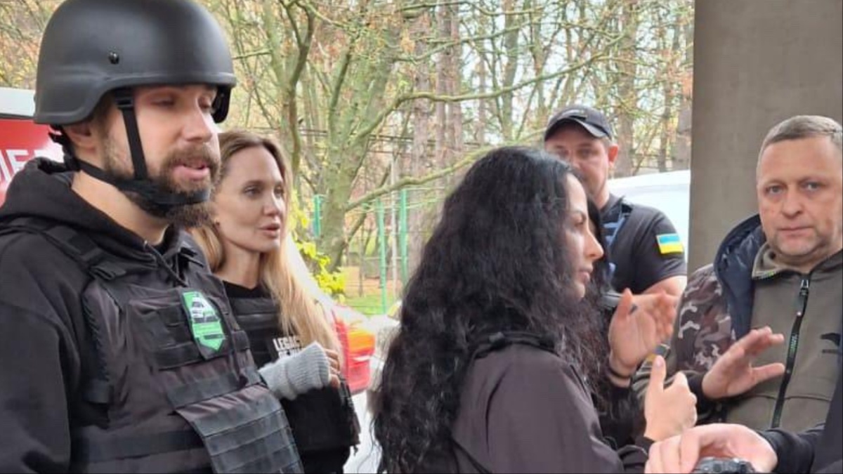 Angelina Jolie’s surprise visit to Ukraine draws scrutiny of her companions Angelina Jolie’s surprise visit to Ukraine draws scrutiny of her companions