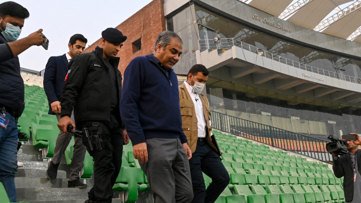 Mohsin Naqvi set to face dual role allegation by BCCI, readies legal option: Report Mohsin Naqvi set to face dual role allegation by BCCI, readies legal option: Report