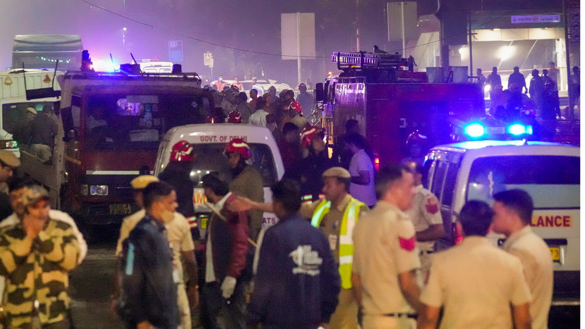 Car moving slowly near red light, then exploded: What we know so far of Delhi blast Car moving slowly near red light, then exploded: What we know so far of Delhi blast