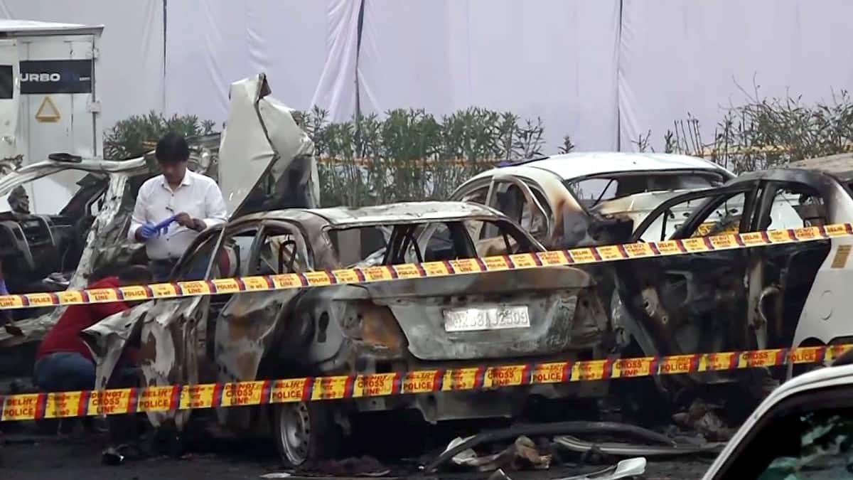Delhi blast: What other deadly material, apart from ammonium nitrate, exploded in the car near Red Fort?