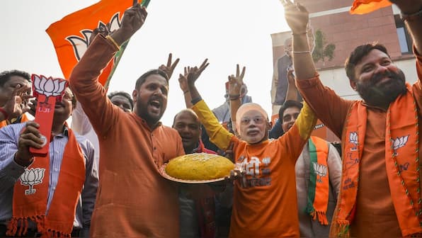 Nitish & Modi magic reigns, RJD's poor show and more... Big takeaways from the Bihar election results