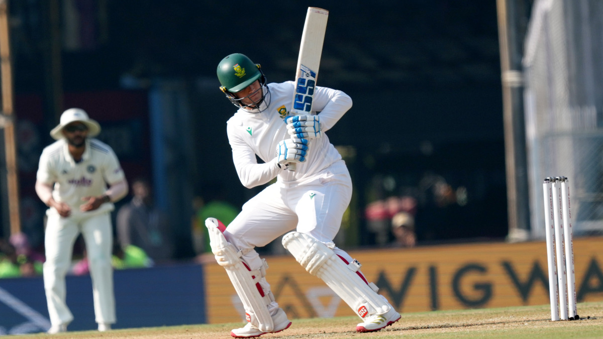 India vs South Africa Live Score 2nd Test Day 4: Rickelton departs for 35 as Jadeja breaks opening stand India vs South Africa Live Score 2nd Test Day 4: Rickelton departs for 35 as Jadeja breaks opening stand
