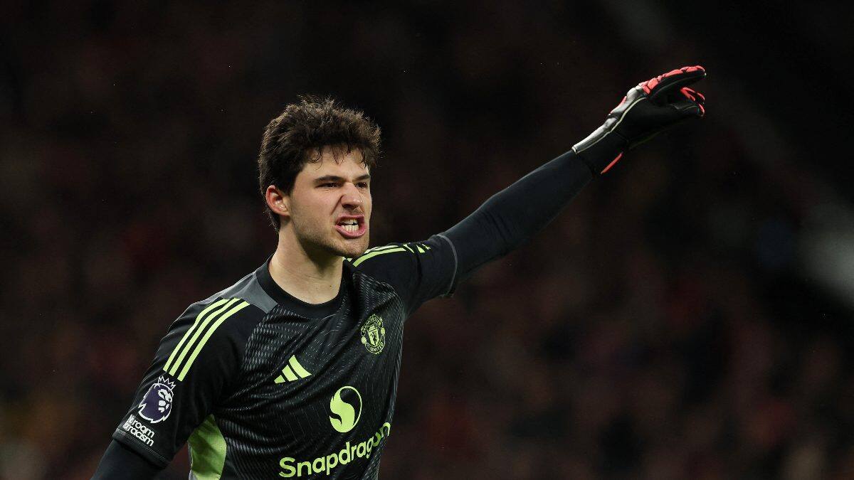 Man United keeper Senne Lammens explains delayed debut and names best finisher