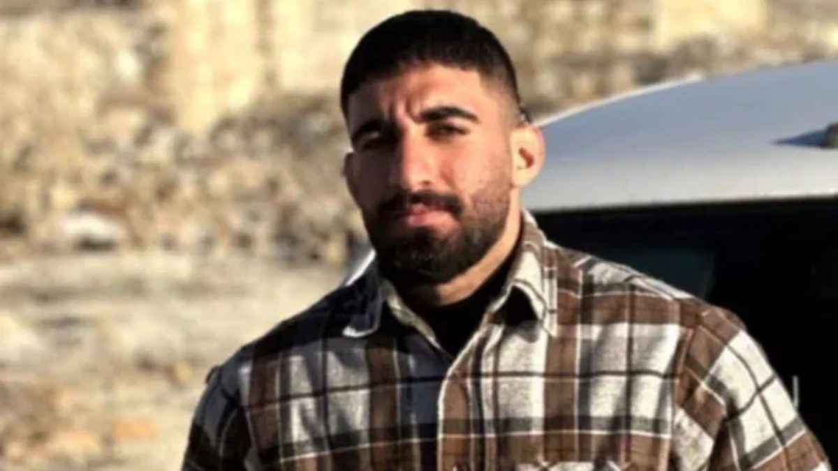 Iranian man who burnt Khamenei's picture found dead with gunshot wound: Reports Iranian man who burnt Khamenei's picture found dead with gunshot wound: Reports