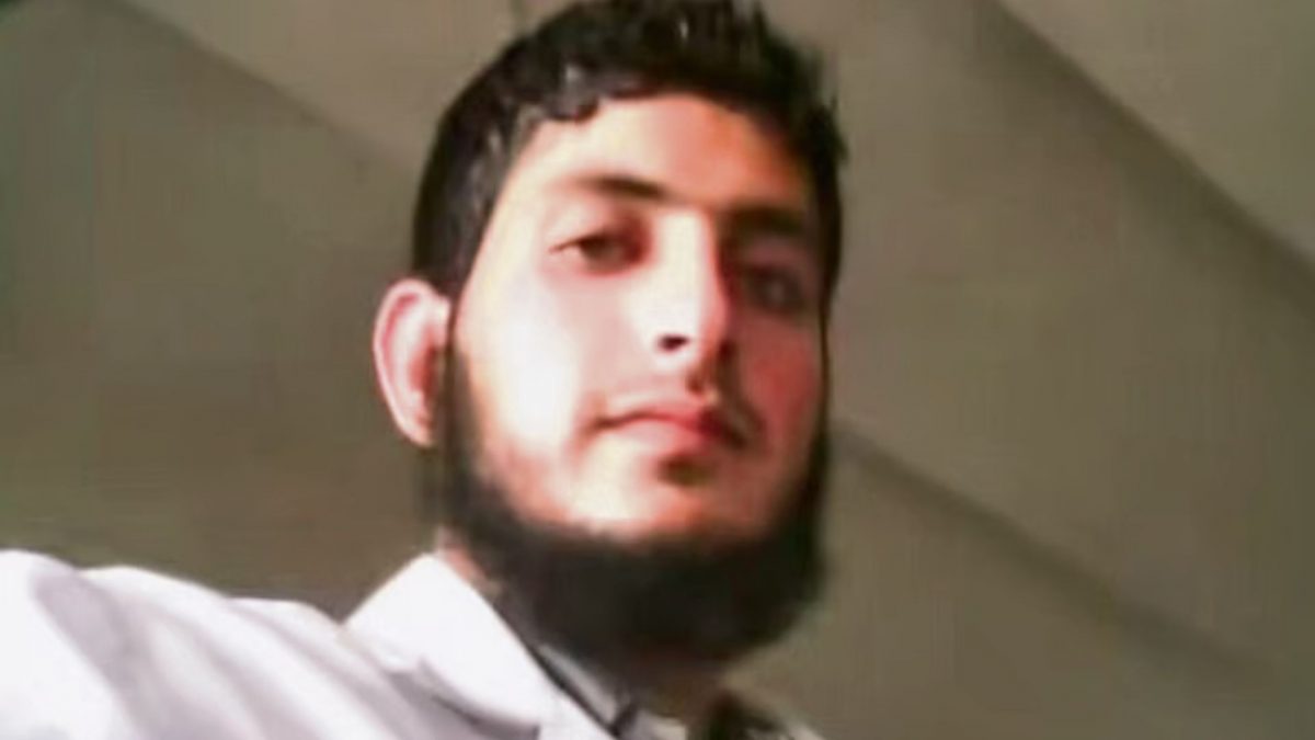 Delhi car-blast investigation digs into web of hideouts in Faridabad near Al-Falah university Delhi car-blast investigation digs into web of hideouts in Faridabad near Al-Falah university