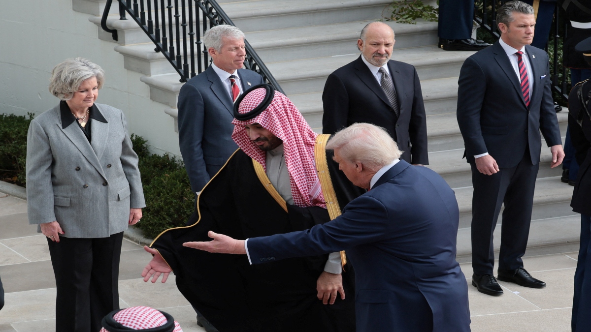 Trump hosts Saudi Crown Prince at White House as Riyadh pledges up to $1 trillion in US investment Trump hosts Saudi Crown Prince at White House as Riyadh pledges up to $1 trillion in US investment