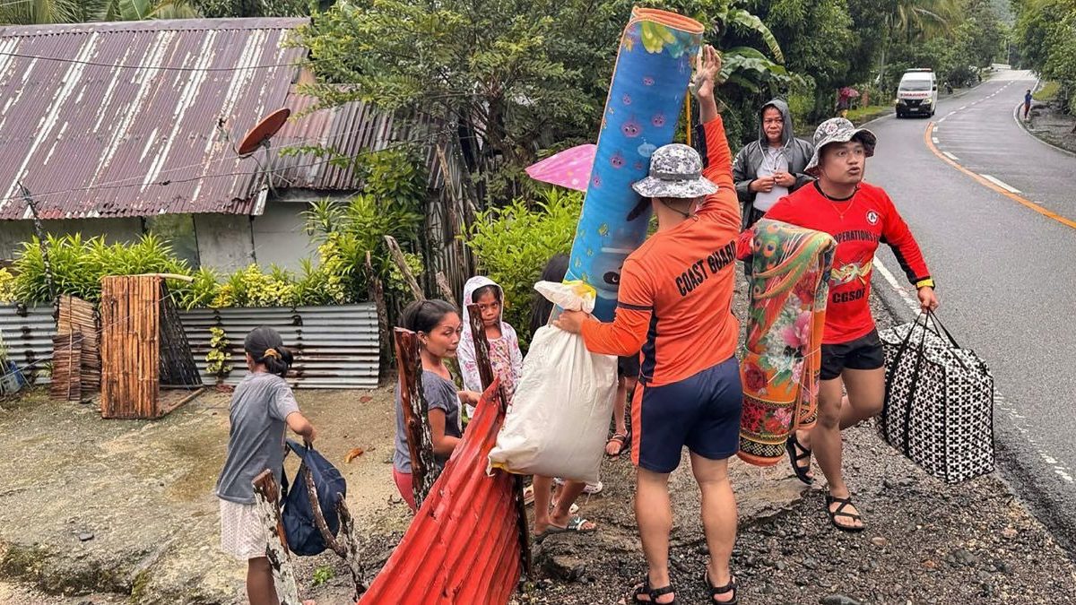 Thousands were evacuated in coastal provinces of the Philippines on November 3, ahead of a typhoon due to make landfall in a region hit by some of the country's deadliest storms. Image Credit: AFP Thousands were evacuated in coastal provinces of the Philippines on November 3, ahead of a typhoon due to make landfall in a region hit by some of the country's deadliest storms. Image Credit: AFP