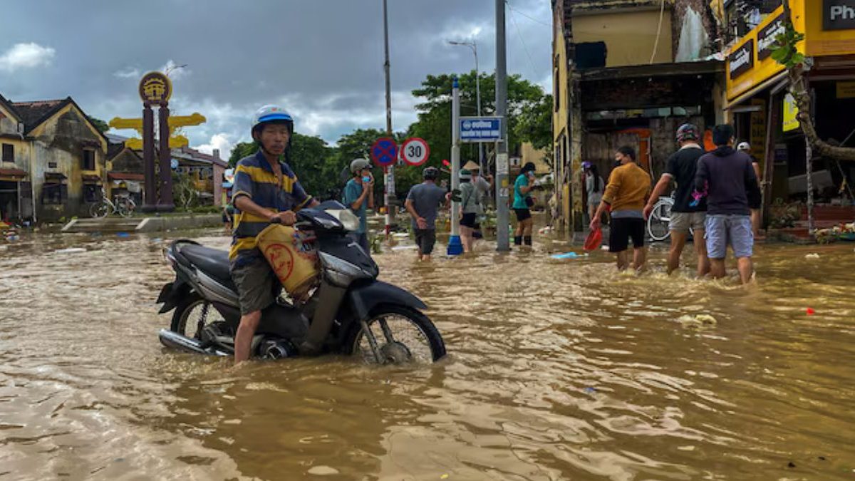 The death toll from a new round of torrential rain, flooding and landslides in central Vietnam since the weekend has risen to 16. Image Credit: Reuters The death toll from a new round of torrential rain, flooding and landslides in central Vietnam since the weekend has risen to 16. Image Credit: Reuters