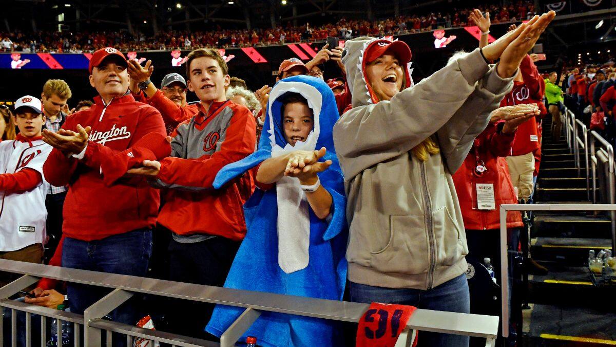 Washington Nationals fans song 