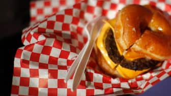 There is evidence available suggesting that hara hachi bu can reduce total daily calorie intake. Pixabay