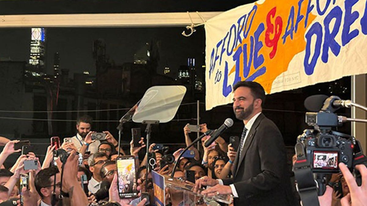 NYC Mayor Election 2025 Live Updates: Hindi film song ‘Dhoom Macha Le…’ spices up Mamdani victory party NYC Mayor Election 2025 Live Updates: Hindi film song ‘Dhoom Macha Le…’ spices up Mamdani victory party