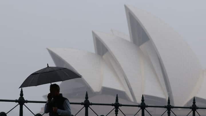 Cyclone Fina knocks out power for thousands in Australia’s Northern Territory as destructive winds hit Darwin