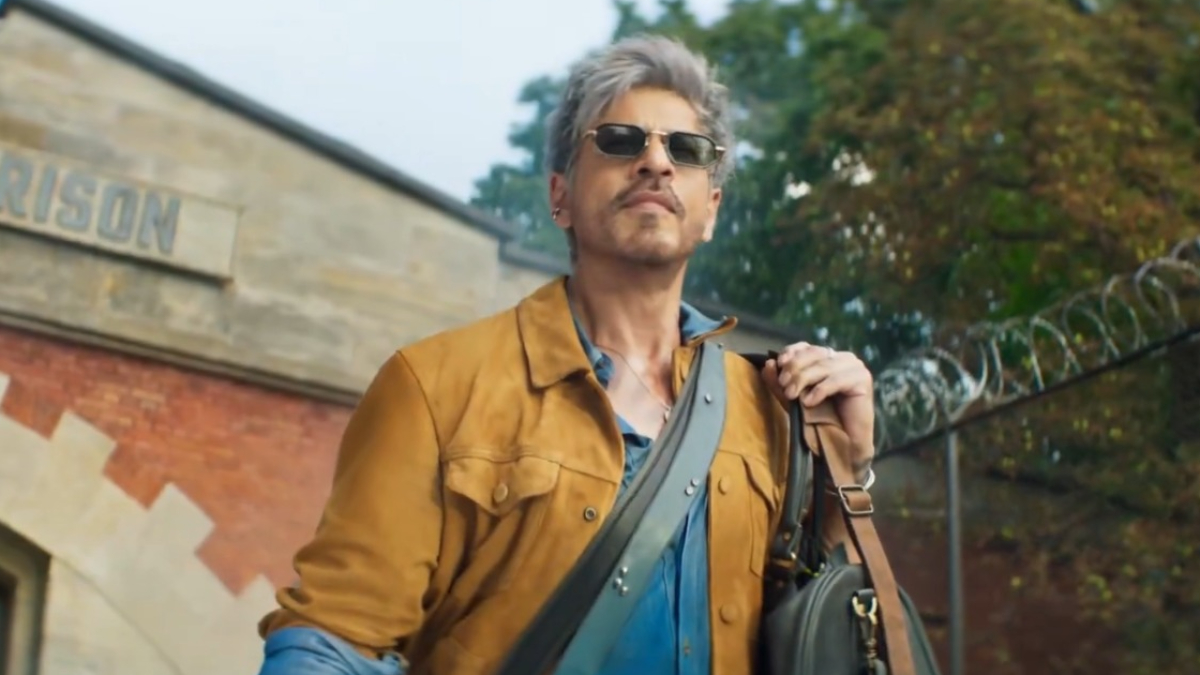 'KING' Title Reveal Review: Shah Rukh Khan looks ready for action in new film, set to deliver another blockbuster- Watch 'KING' Title Reveal Review: Shah Rukh Khan looks ready for action in new film, set to deliver another blockbuster- Watch