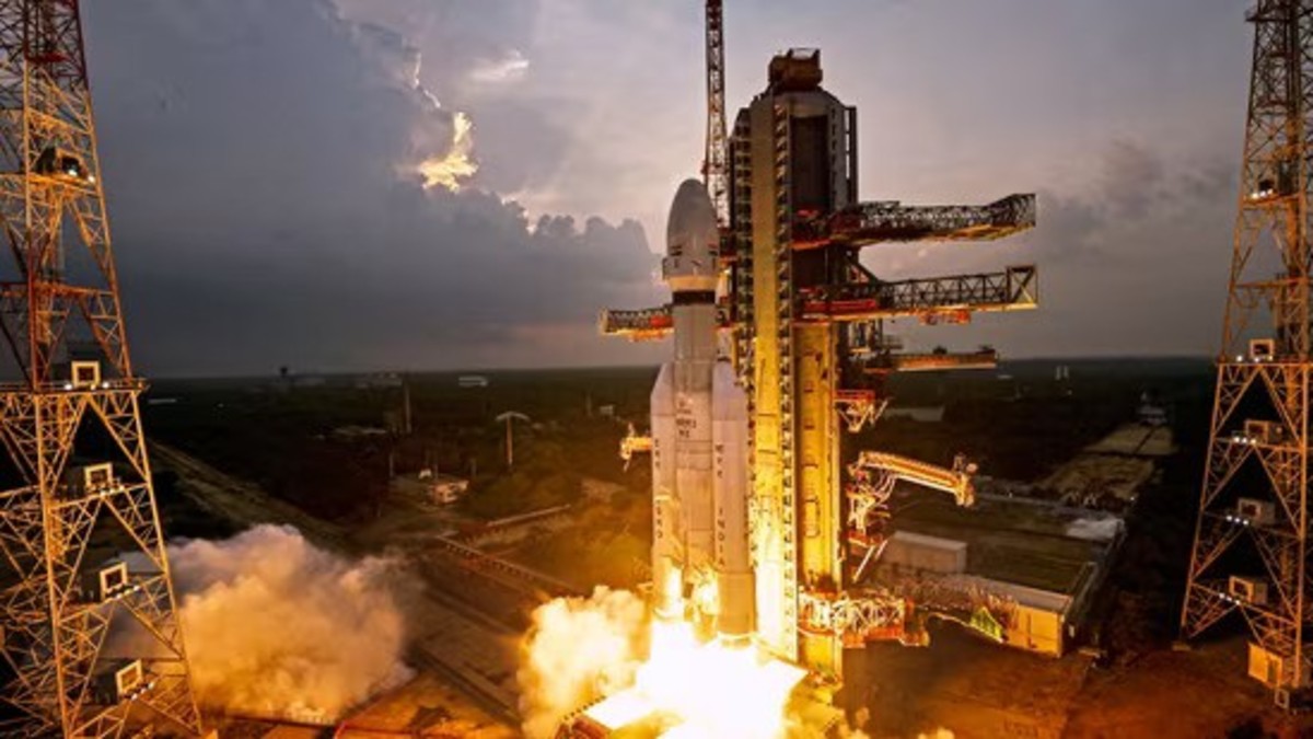 Isro’s ‘Bahubali’ rocket lifts off from Sriharikota with heaviest satellite CMS-03 on board, November 2. Image: DRDO Isro’s ‘Bahubali’ rocket lifts off from Sriharikota with heaviest satellite CMS-03 on board, November 2. Image: DRDO